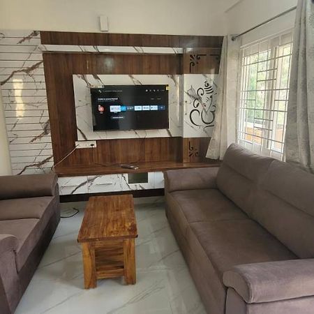 Appartement Castle Hsr Sarjapur Road à Bangalore Extérieur photo