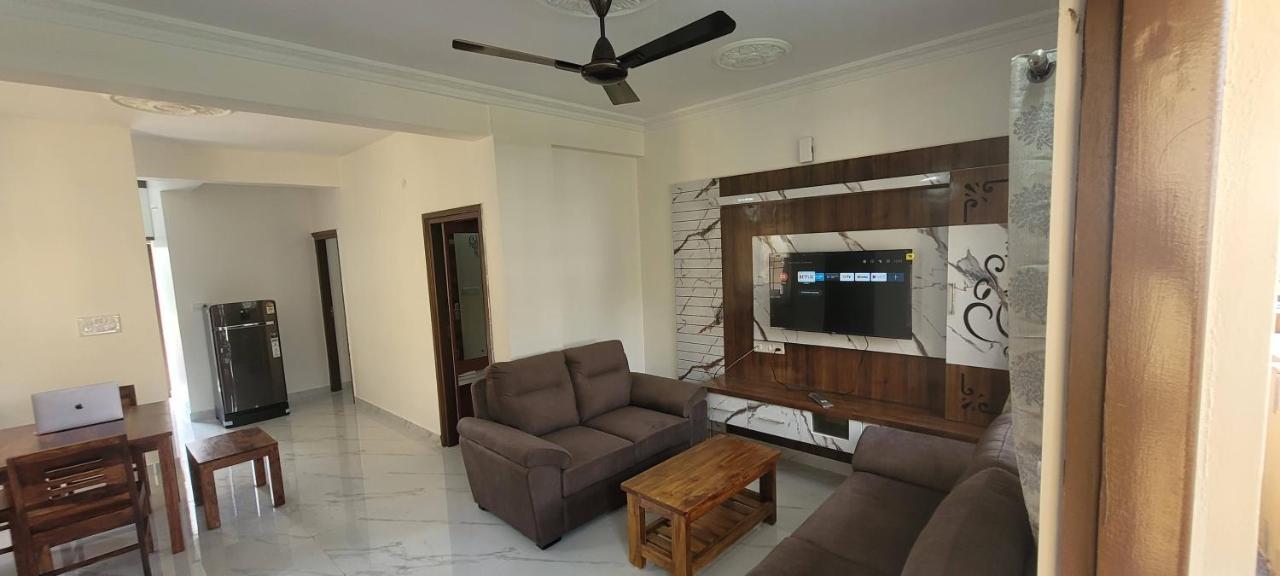 Appartement Castle Hsr Sarjapur Road à Bangalore Extérieur photo